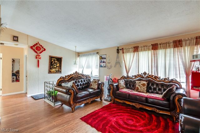 1637 Vicgross Avenue, Akron, OH 44310