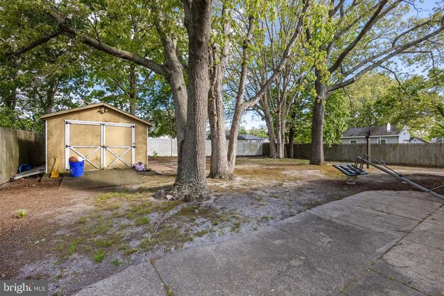 109 N AMBLER RD, Somers Point, NJ 08244