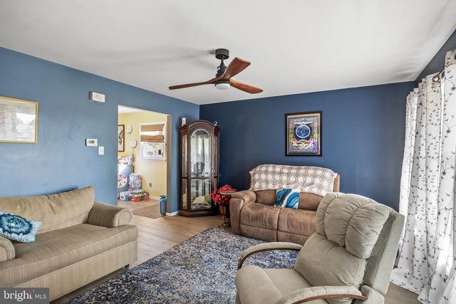 109 N AMBLER RD, Somers Point, NJ 08244