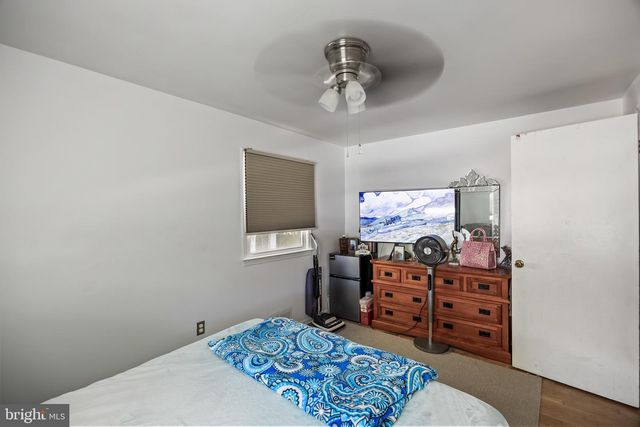 109 N AMBLER RD, Somers Point, NJ 08244