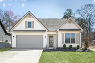 5 Nature Trail, Soddy Daisy, TN 37379