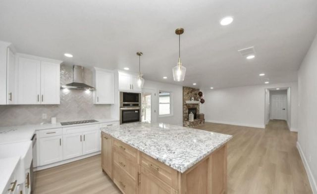 26206 Maplewood Drive, Spring, TX 77386