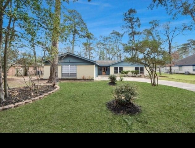 26206 Maplewood Drive, Spring, TX 77386