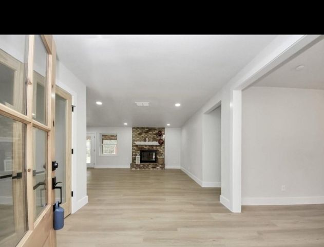 26206 Maplewood Drive, Spring, TX 77386