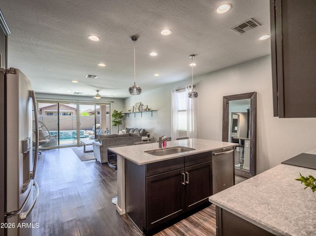4459 W FEDERAL Way, San Tan Valley, AZ 85144
