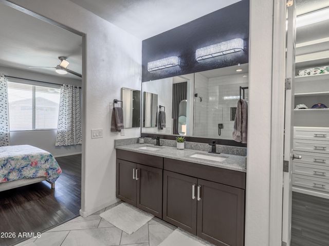 4459 W FEDERAL Way, San Tan Valley, AZ 85144