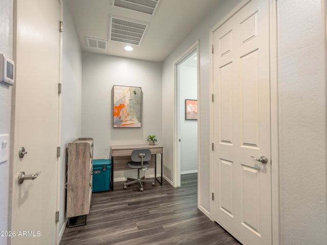 4459 W FEDERAL Way, San Tan Valley, AZ 85144