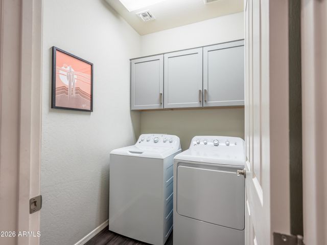 4459 W FEDERAL Way, San Tan Valley, AZ 85144