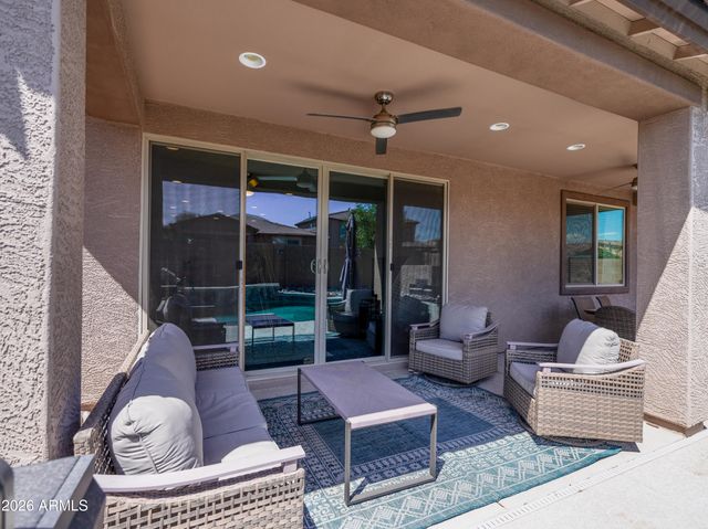 4459 W FEDERAL Way, San Tan Valley, AZ 85144