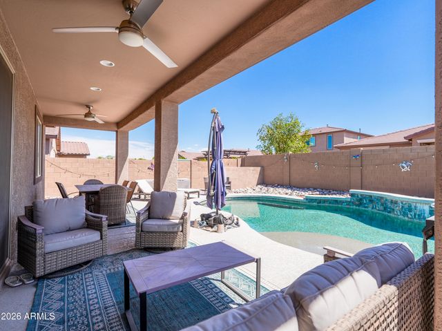 4459 W FEDERAL Way, San Tan Valley, AZ 85144