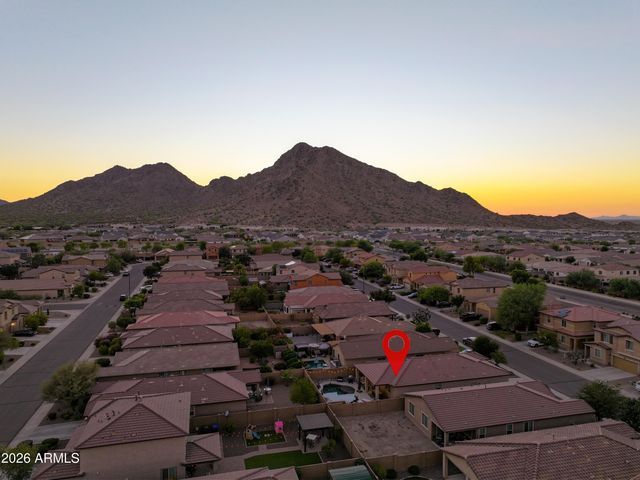 4459 W FEDERAL Way, San Tan Valley, AZ 85144