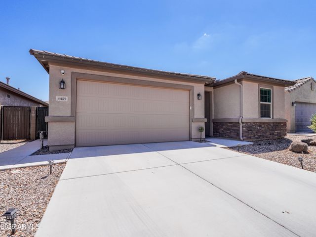 4459 W FEDERAL Way, San Tan Valley, AZ 85144