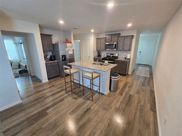 856 Good Cheer Lane, Lavon, TX 75166