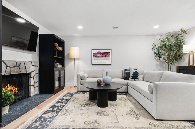 4202 E Maplewood Way, Centennial, CO 80121