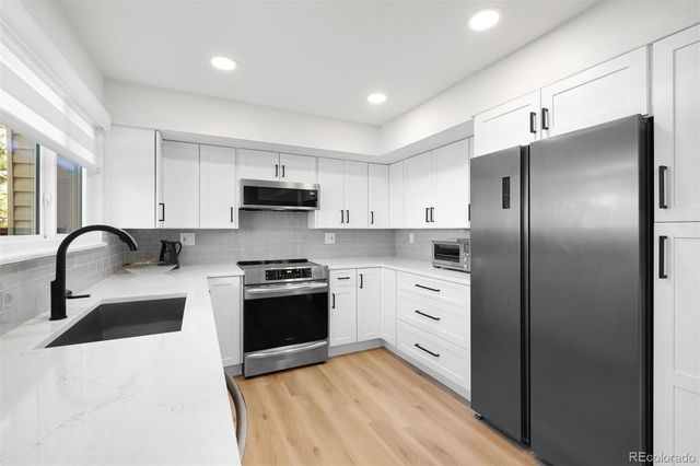 4202 E Maplewood Way, Centennial, CO 80121