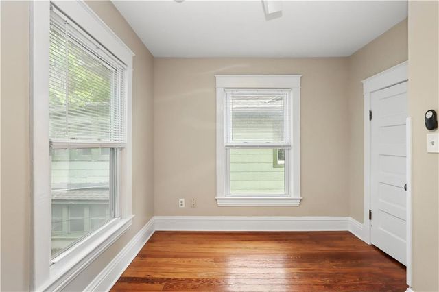 4125 Charlotte Street, Kansas City, MO 64110