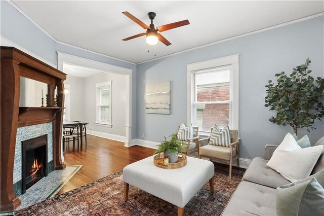 4125 Charlotte Street, Kansas City, MO 64110