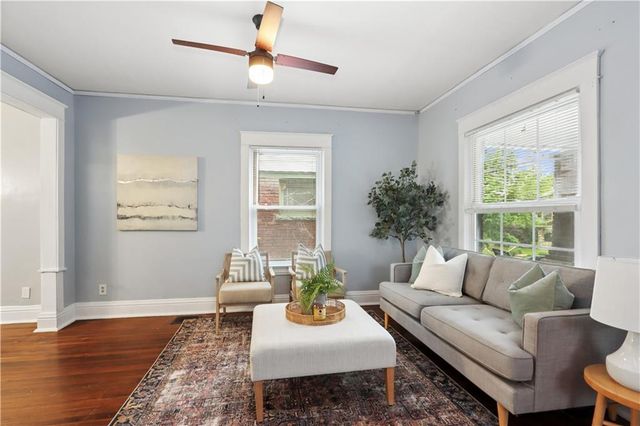 4125 Charlotte Street, Kansas City, MO 64110