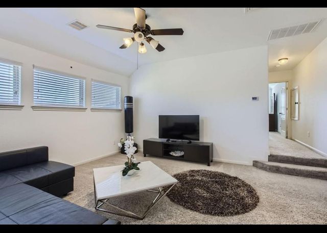 19251 N Cottonwood Green Lane, Cypress, TX 77433