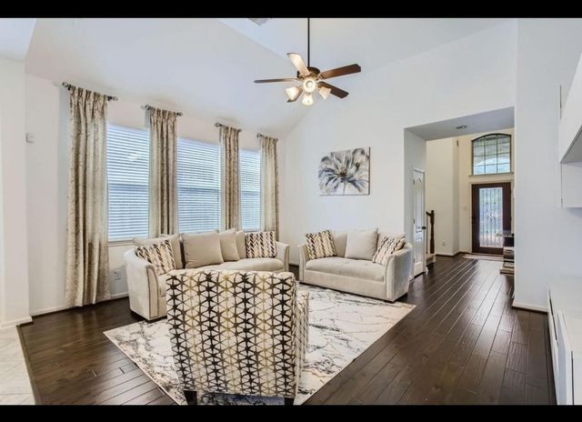 19251 N Cottonwood Green Lane, Cypress, TX 77433