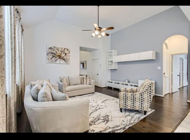 19251 N Cottonwood Green Lane, Cypress, TX 77433