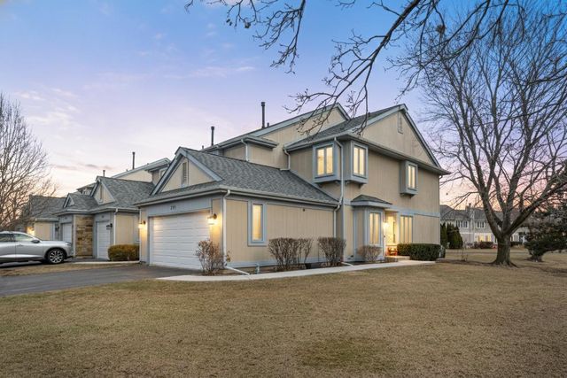 399 Catbird Lane, Deerfield, IL 60015