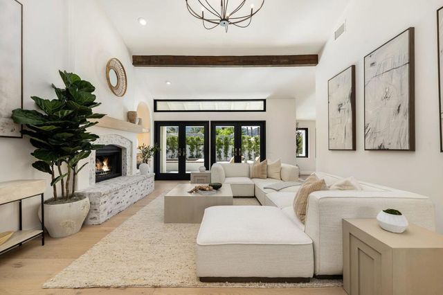 48721 San Vicente Street, La Quinta, CA 92253