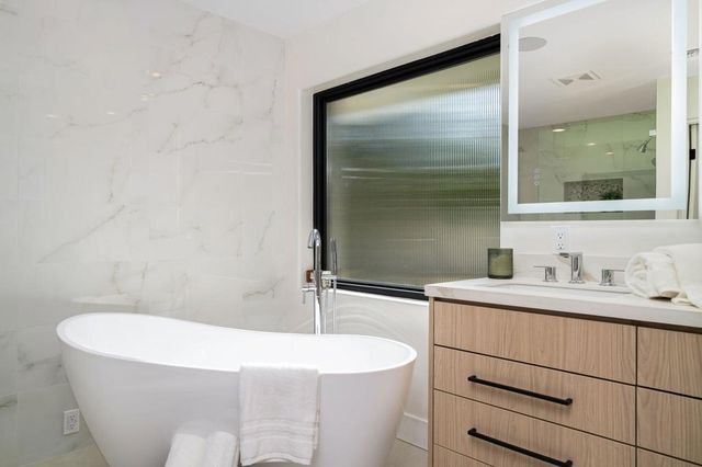 48721 San Vicente Street, La Quinta, CA 92253