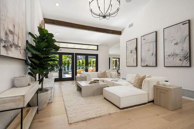 48721 San Vicente Street, La Quinta, CA 92253