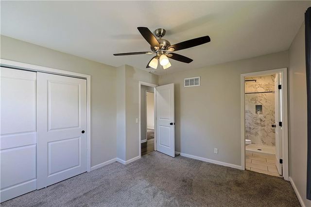 525 N Stevenson Street, Olathe, KS 66061