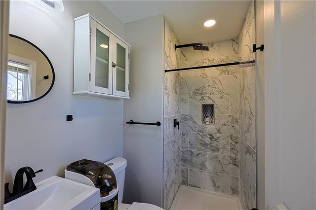 525 N Stevenson Street, Olathe, KS 66061