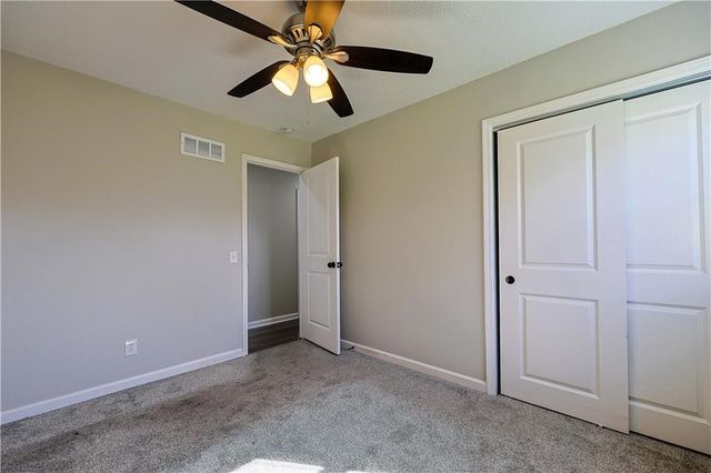 525 N Stevenson Street, Olathe, KS 66061