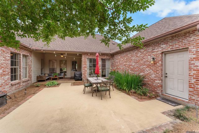 2391 St Andrews Ave, Zachary, LA 70791
