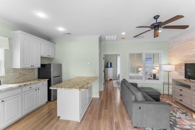 2391 St Andrews Ave, Zachary, LA 70791