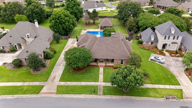2391 St Andrews Ave, Zachary, LA 70791