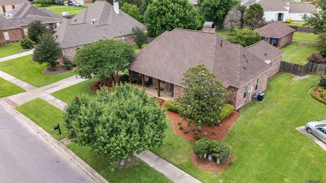 2391 St Andrews Ave, Zachary, LA 70791