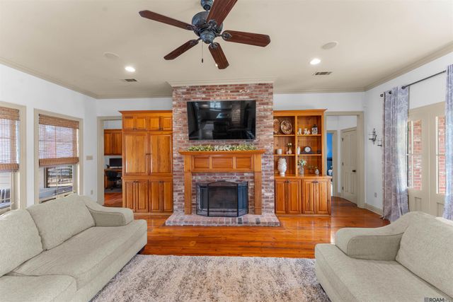 2391 St Andrews Ave, Zachary, LA 70791