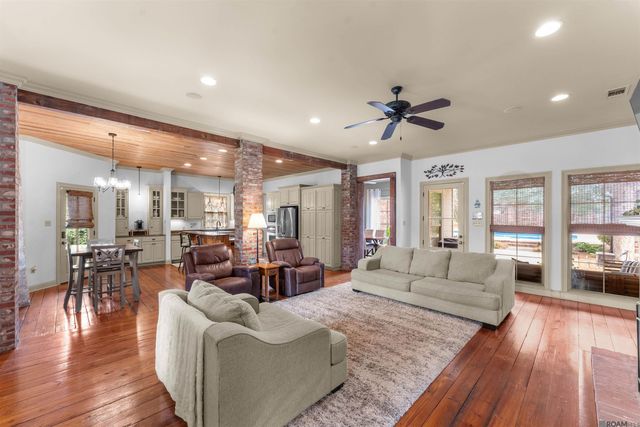 2391 St Andrews Ave, Zachary, LA 70791