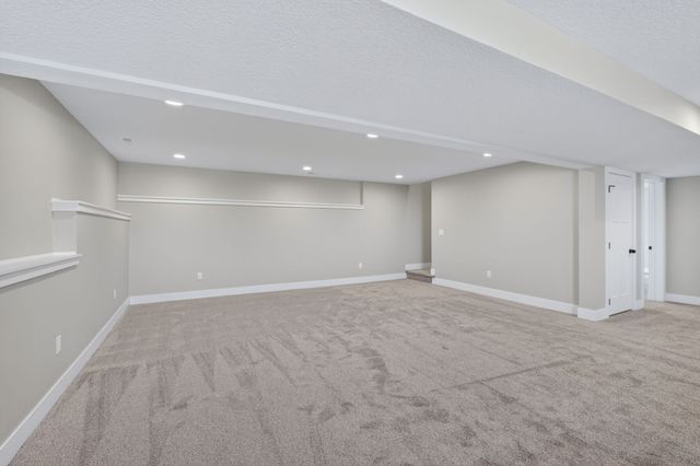 8479 Lakeshore Drive, Dexter, IA 50070