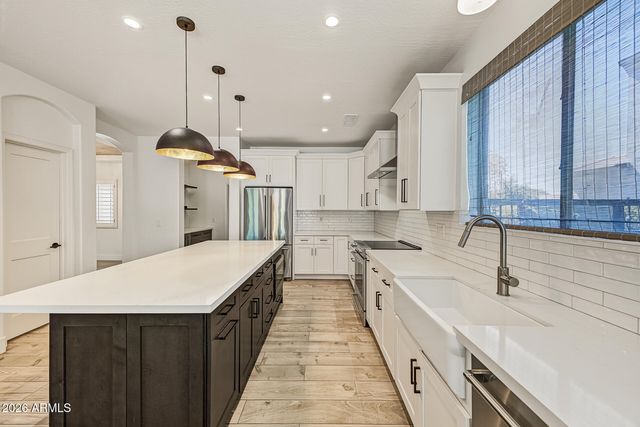 18472 E WALNUT Road, Queen Creek, AZ 85142