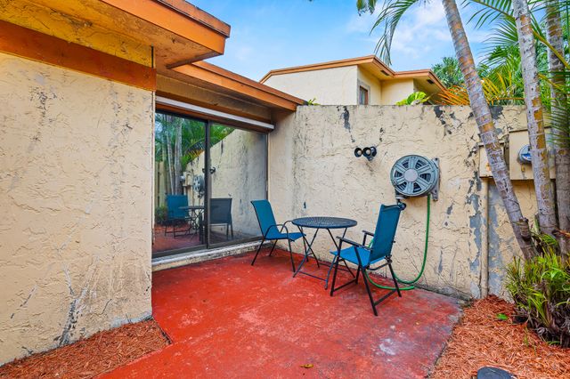 7739 Balboa Street 7739, Sunrise, FL 33351