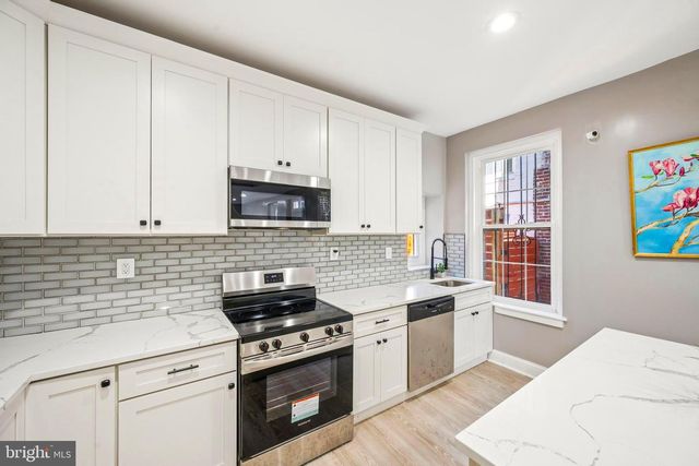 1626 HOLLINS ST, Baltimore, MD 21223