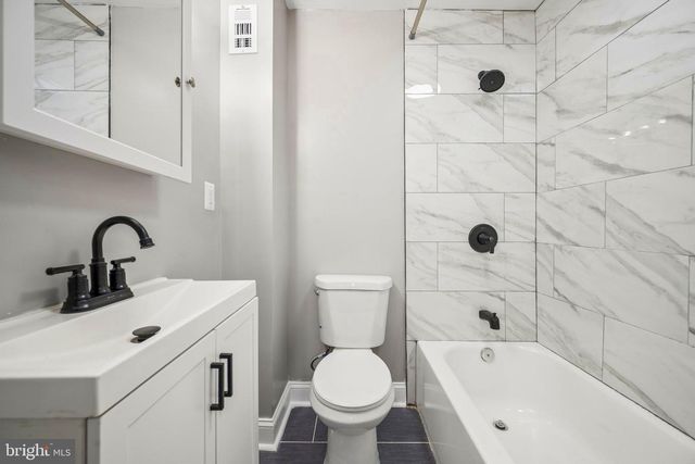1626 HOLLINS ST, Baltimore, MD 21223