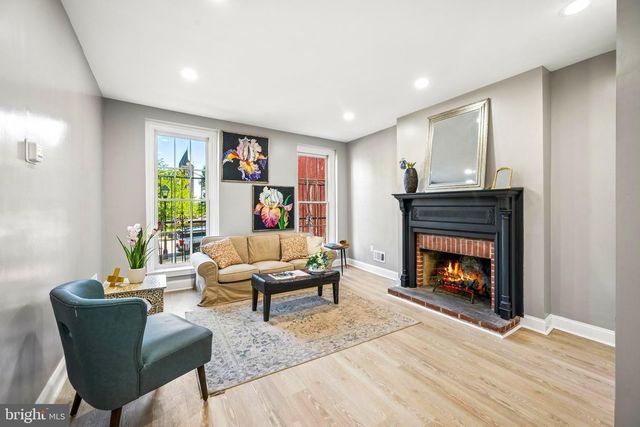 1626 HOLLINS ST, Baltimore, MD 21223