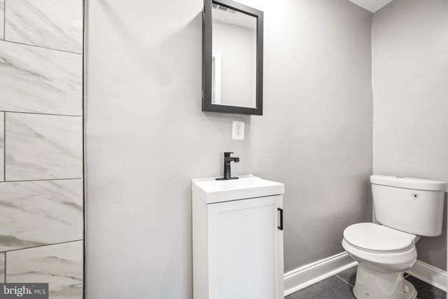 1626 HOLLINS ST, Baltimore, MD 21223