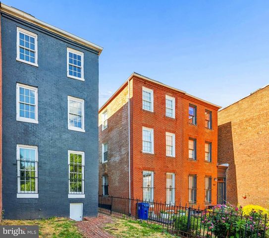 1626 HOLLINS ST, Baltimore, MD 21223