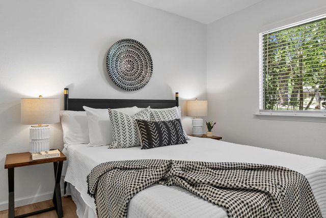 7803 Creekmere LN, Austin, TX 78748