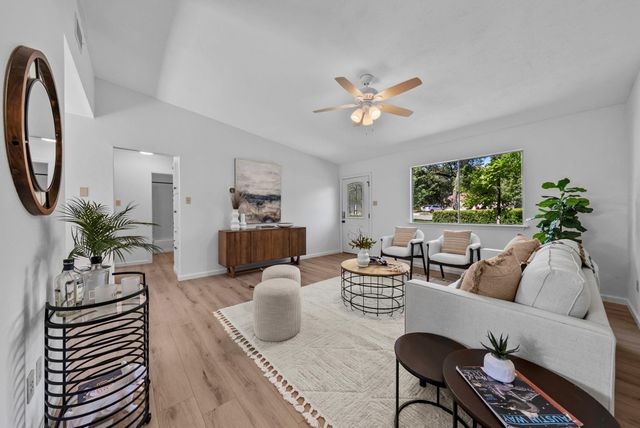 7803 Creekmere LN, Austin, TX 78748
