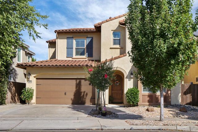 185 Jubilee Ln, Lodi, CA 95242
