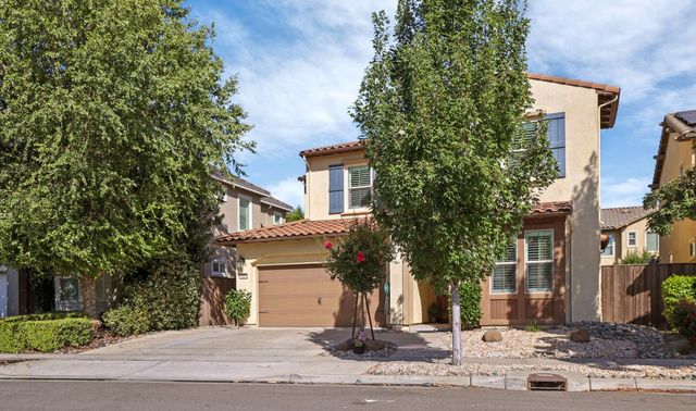 185 Jubilee Ln, Lodi, CA 95242